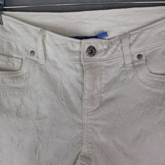 SimplyVera Vera Wang White Bermuda Shorts Womens 0 Textured Embossed Fabric - Picture 3 of 14